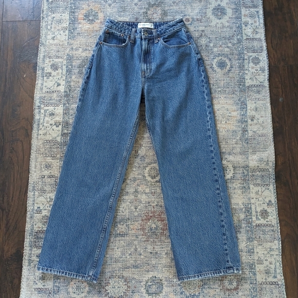 Ab & Fitch The Loose High Rise Curve Love - Picture 4 of 11